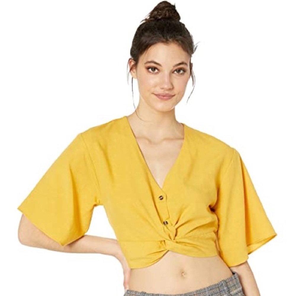 JOA crop Twist Shirt